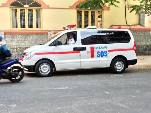 Cấp cứu ngoại viện cứu sống nhiều trường hợp 'thập tử nhất sinh' ảnh 1